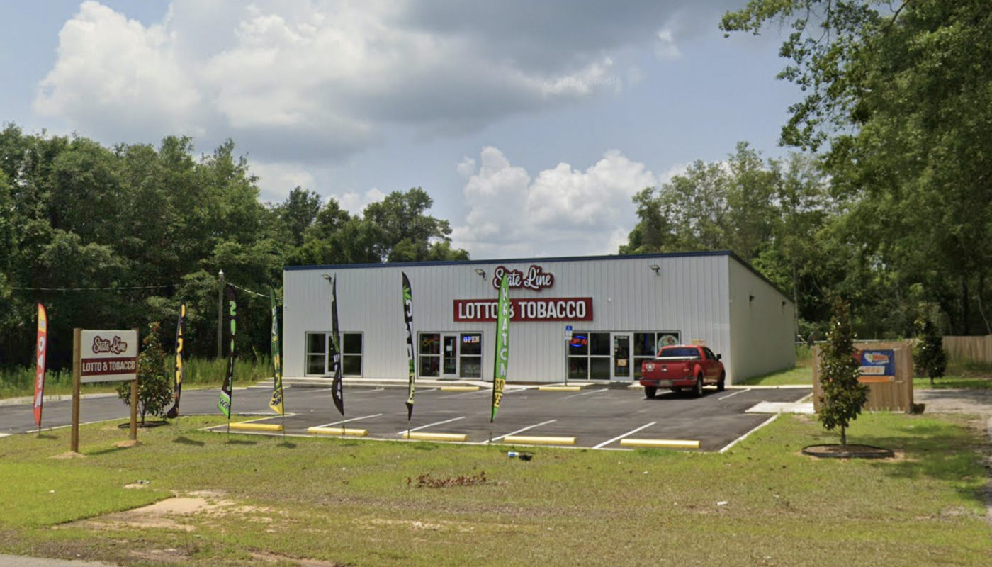 State Line Lotto on Highway 97, Florida.
