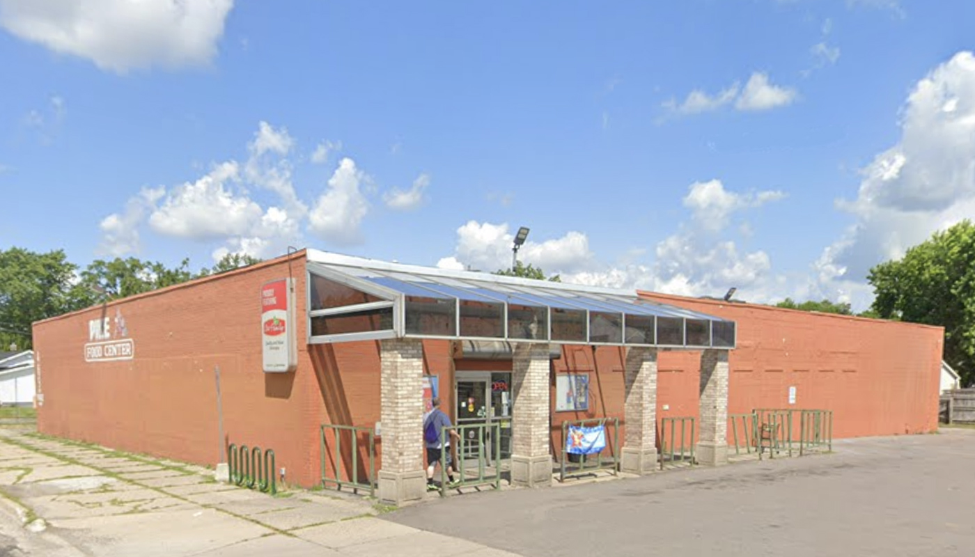 Pike Food Center, located at 465 East Oike Street in Pontiac.