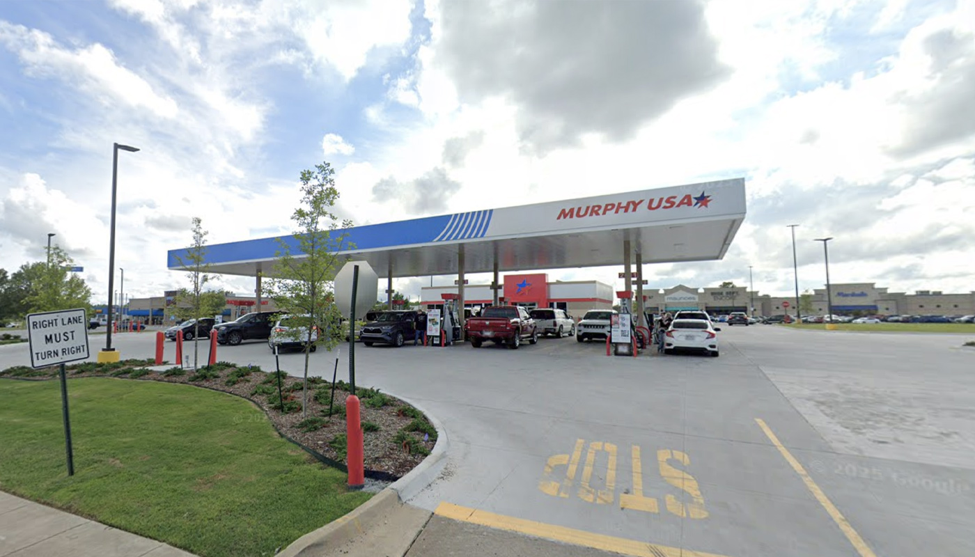 Murphy USA 7879, located at 208 S. Rockwood in Cabot, Arizona.