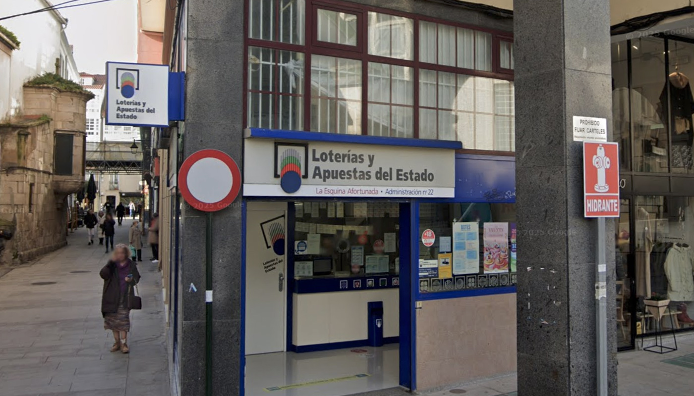 The San Agustín lottery office, at R. Pío XII, 1, 15001 A Coruña, Spain