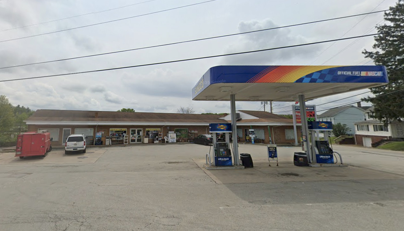 Crabtree Gas & Go, located at 226 Roosevelt Way, in Salem Township.